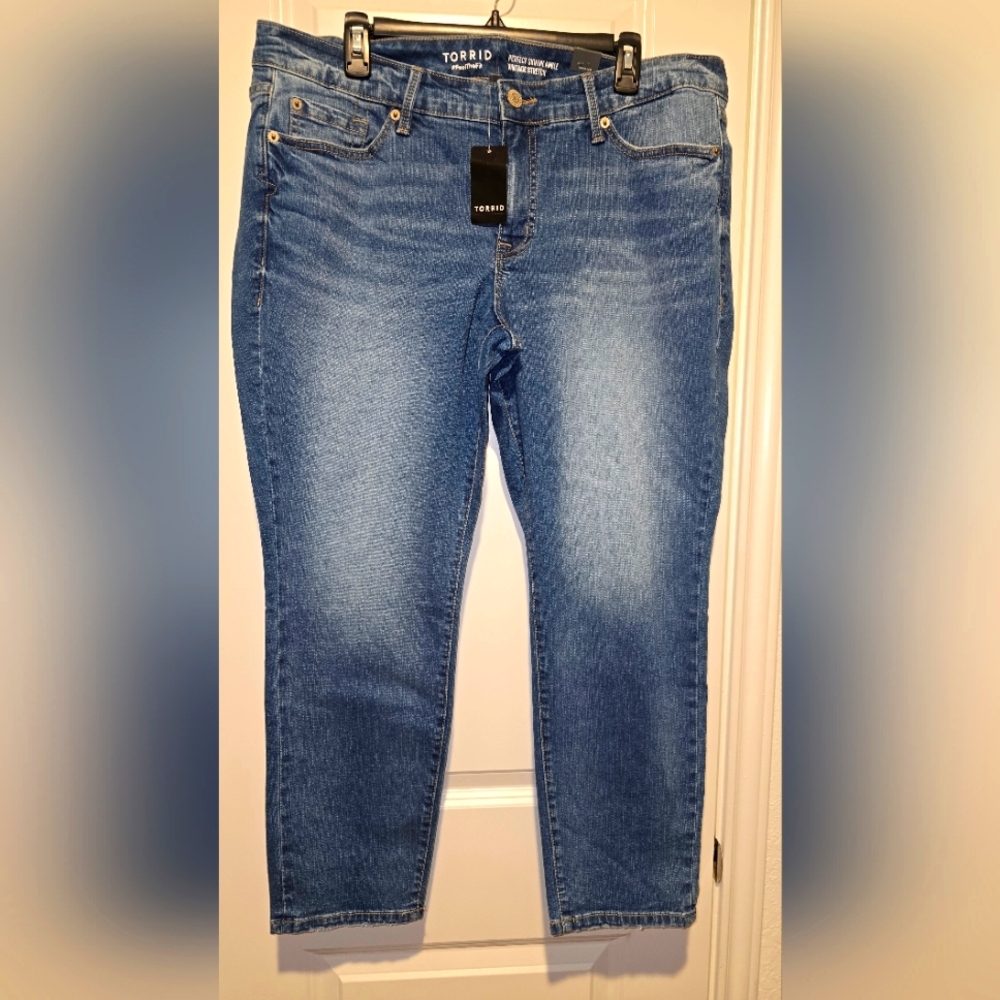 Torrid Jean nwt size 16r